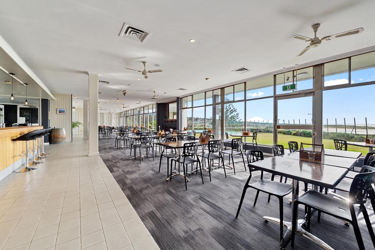 Scamander Beach Resort 4*