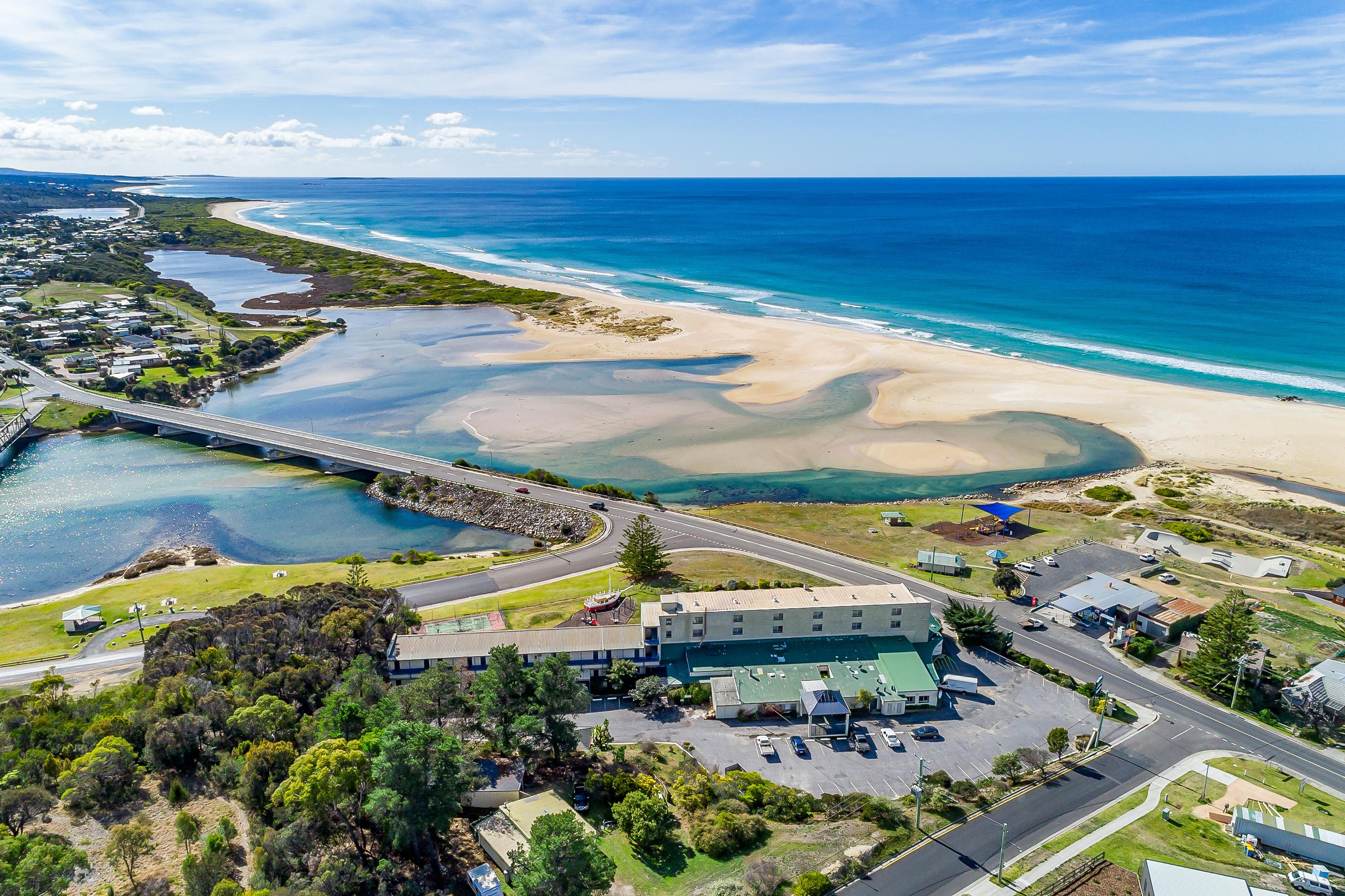 Hotel Scamander Beach Resort